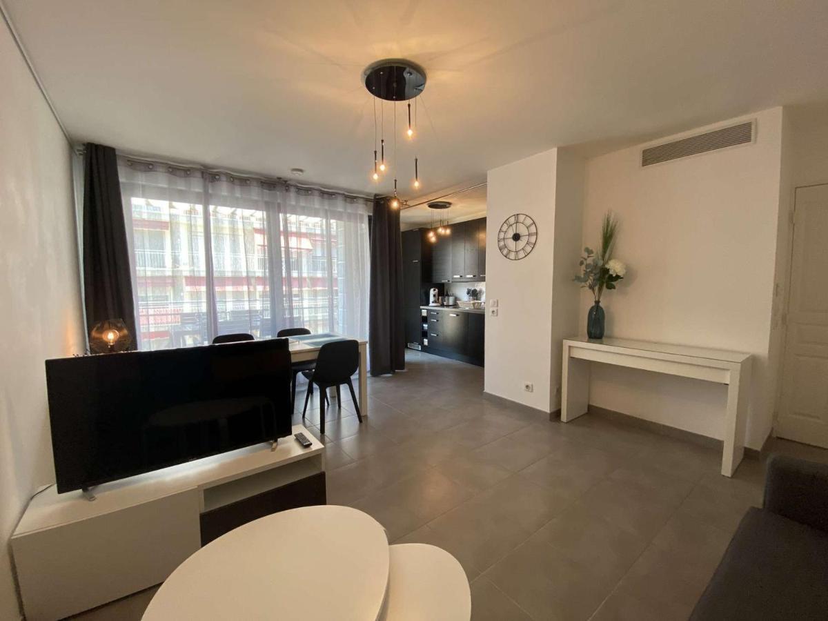 Appartement Climatise 4 Couchages Avec Terrasse Et Parking Securise A Antibes, Proche Port Et Mer - Fr-1-252-180 Экстерьер фото